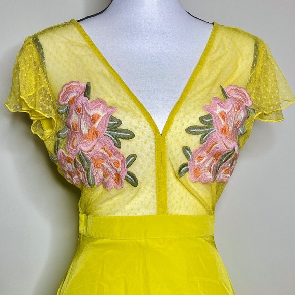 Cleobella x Rocky Barnes Cooper Floral Mini dress Sz XS Yellow - Picture 1 of 7